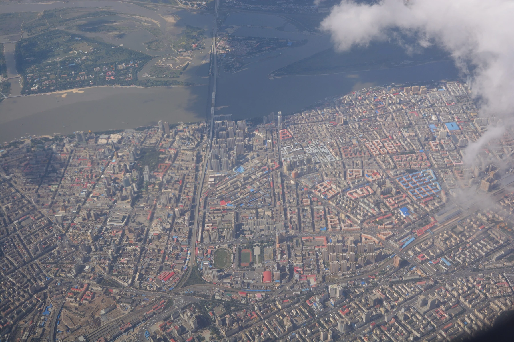 Broader street and building fabric in Harbin's Daowai district