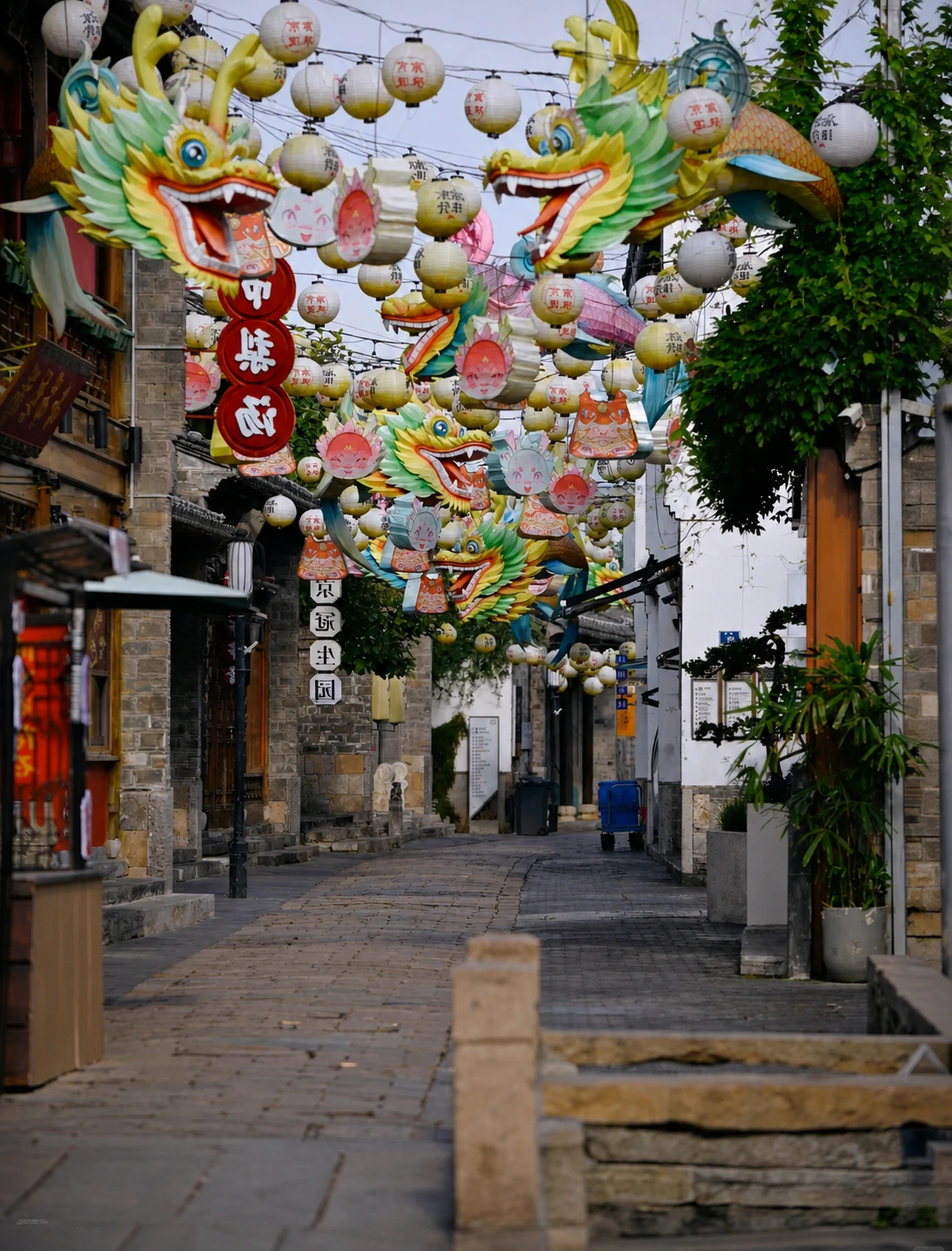 Festival decorations and traditional lanterns in Laomendong