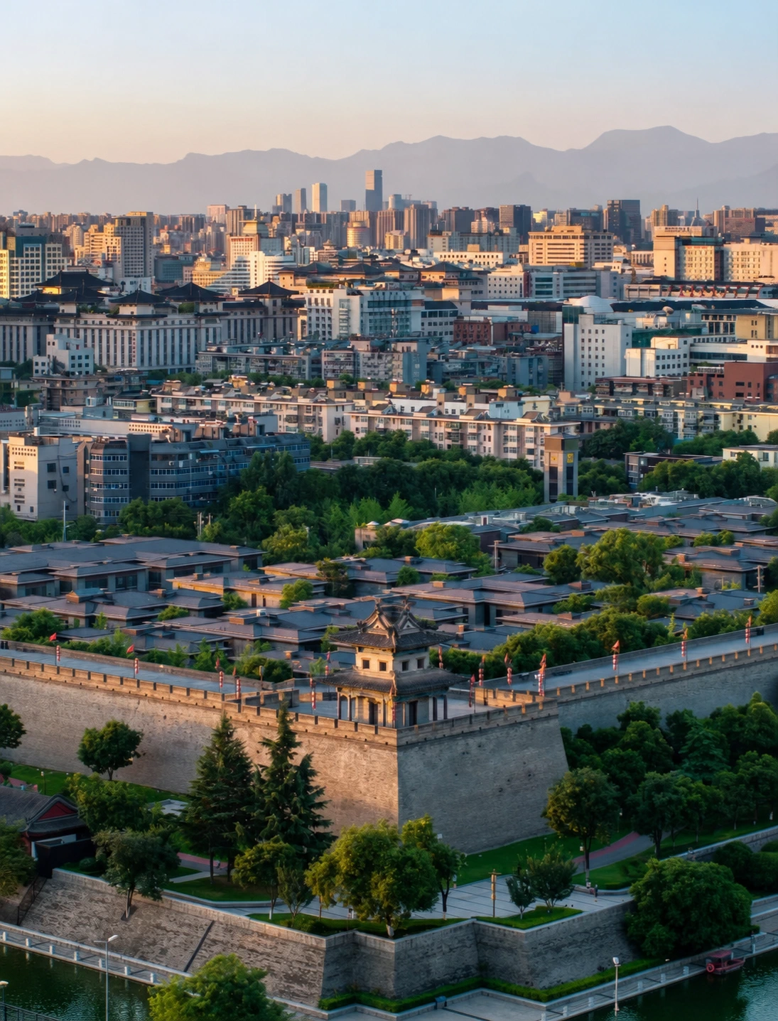 Panoramic view of Xi'an City Wall