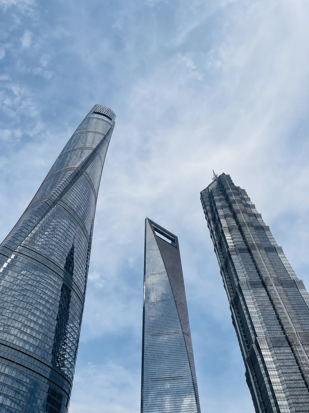 The three iconic towers of Lujiazui