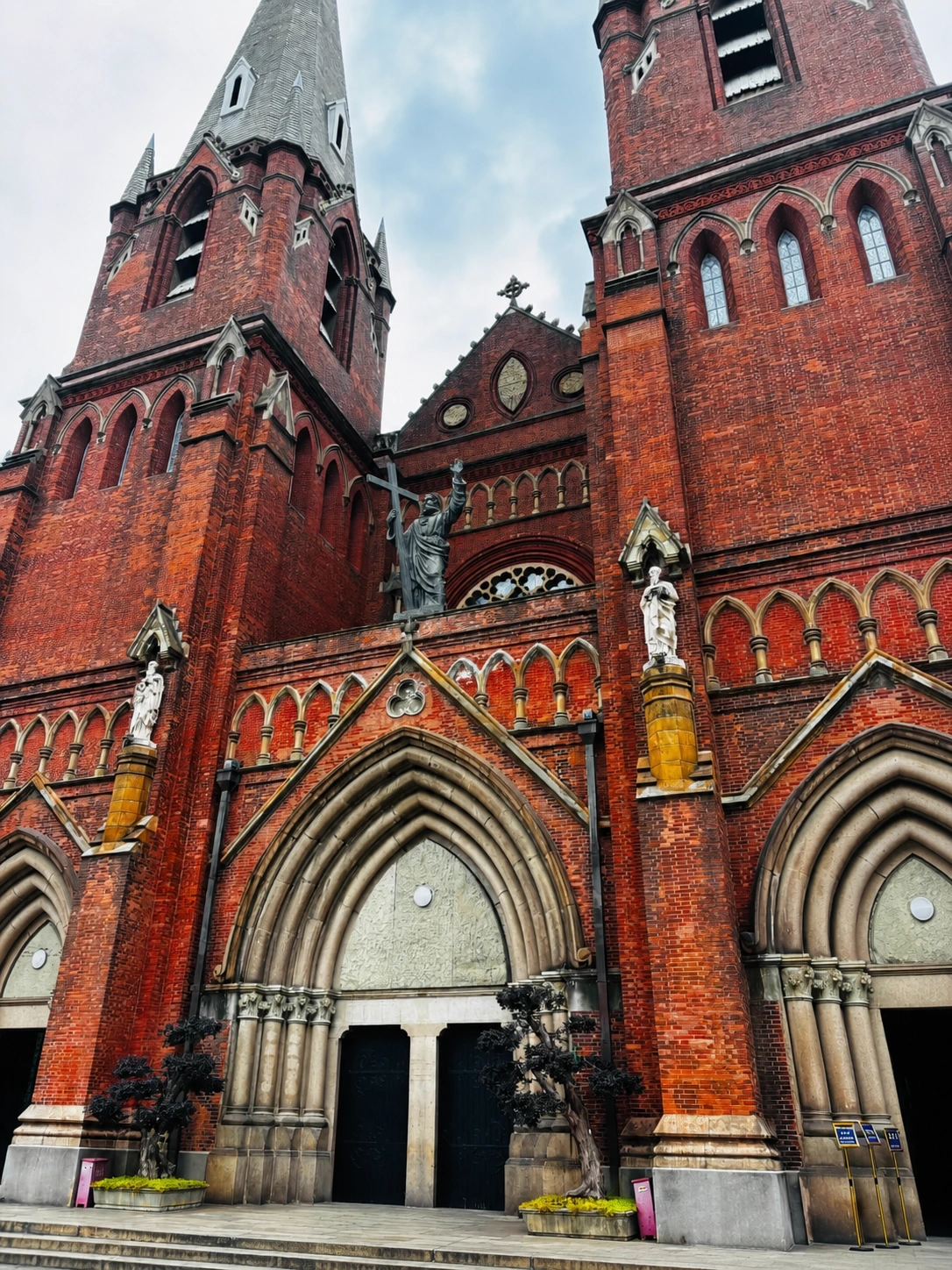st-ignatius-cathedral-shanghai