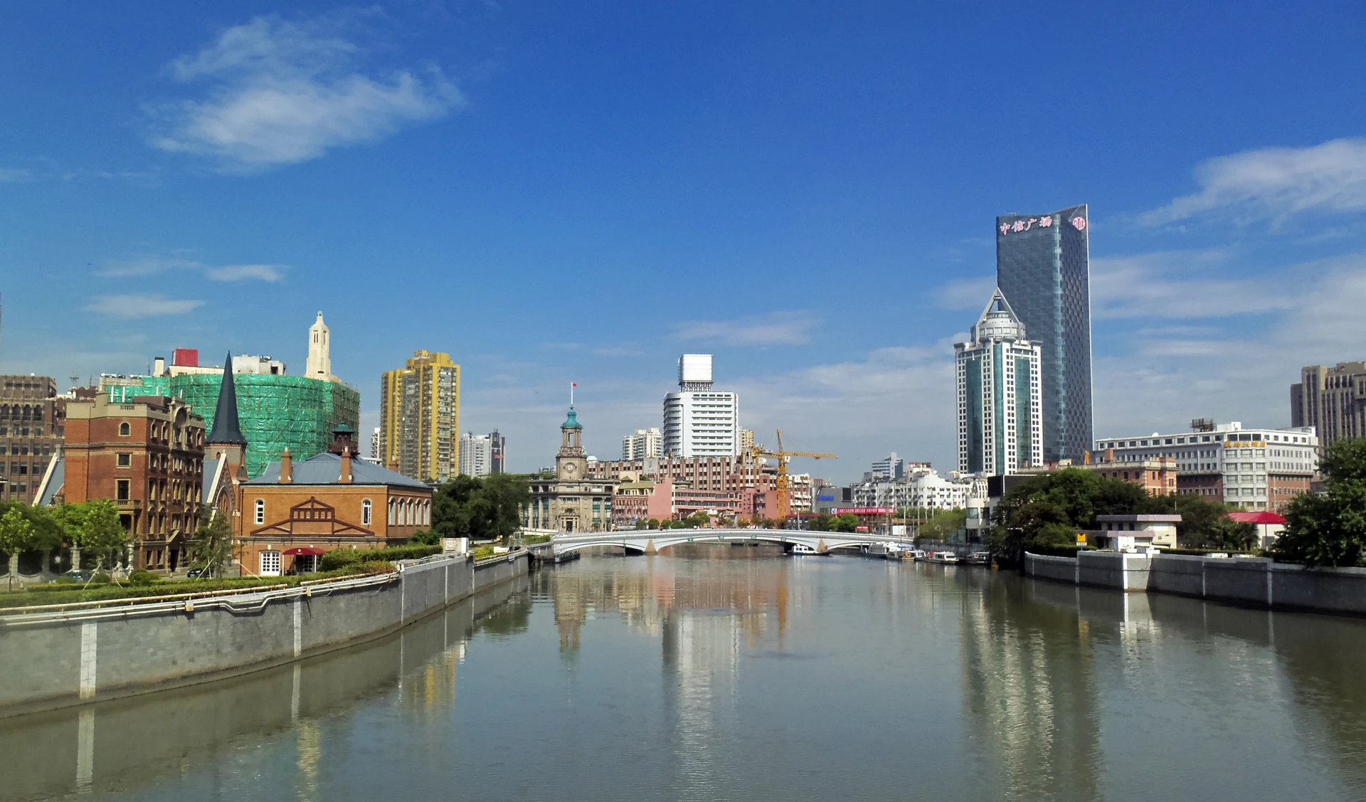 Shanghai Suzhou Creek & North Bund City Walk