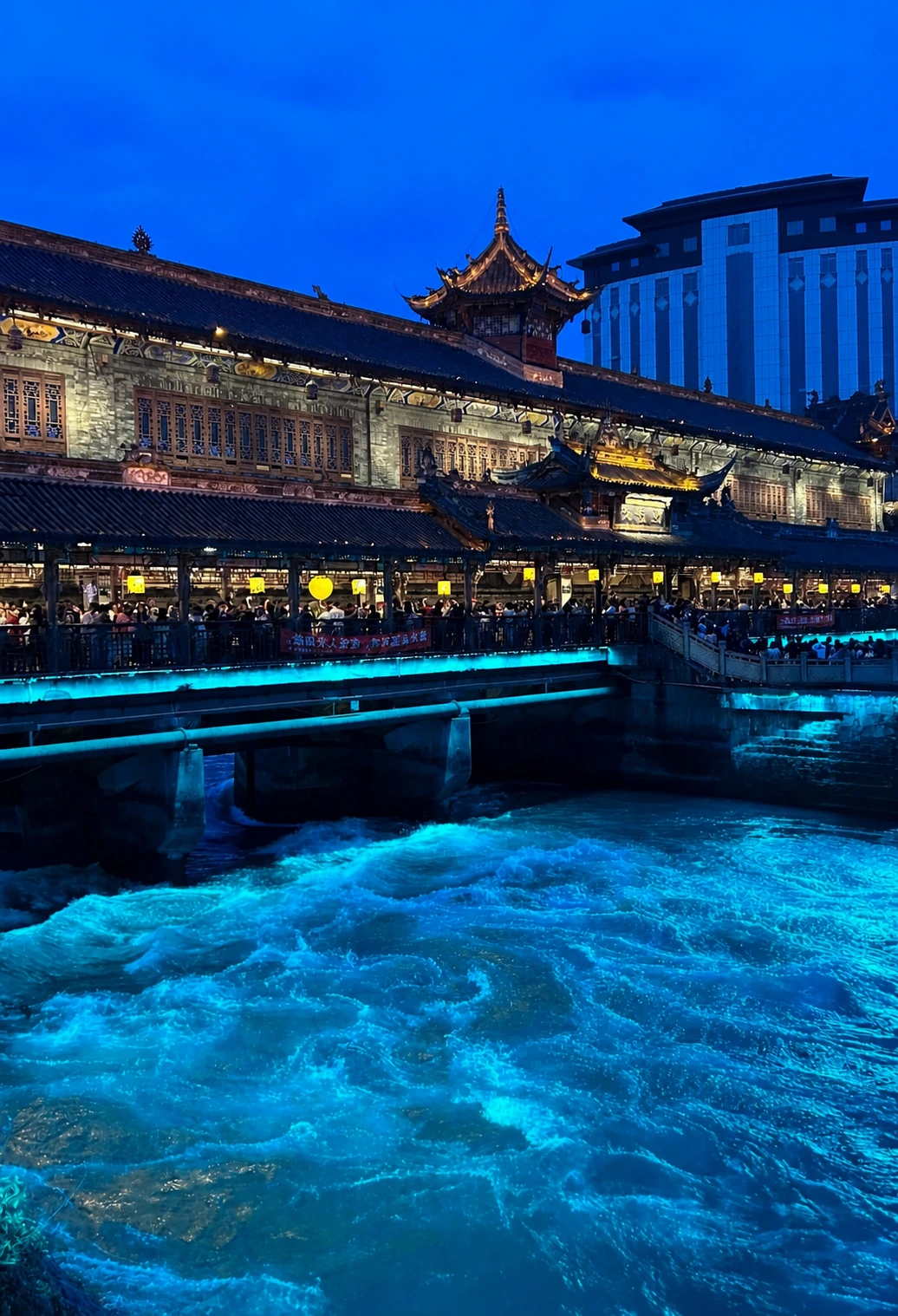 Anlan Bridge at Dujiangyan