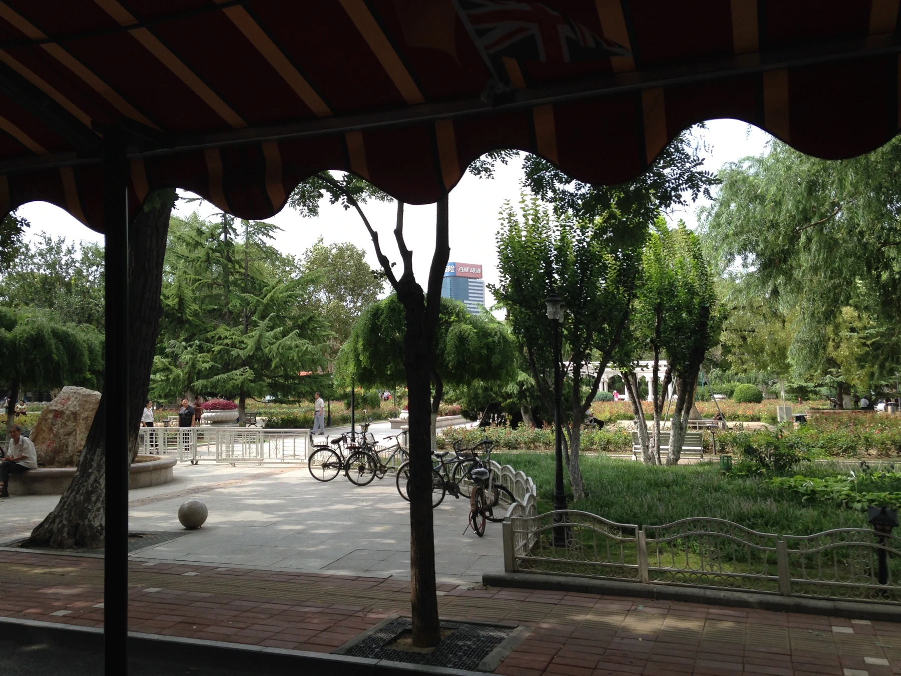 Historic architecture and landscaped public space in Tianjin's Five Great Avenues district