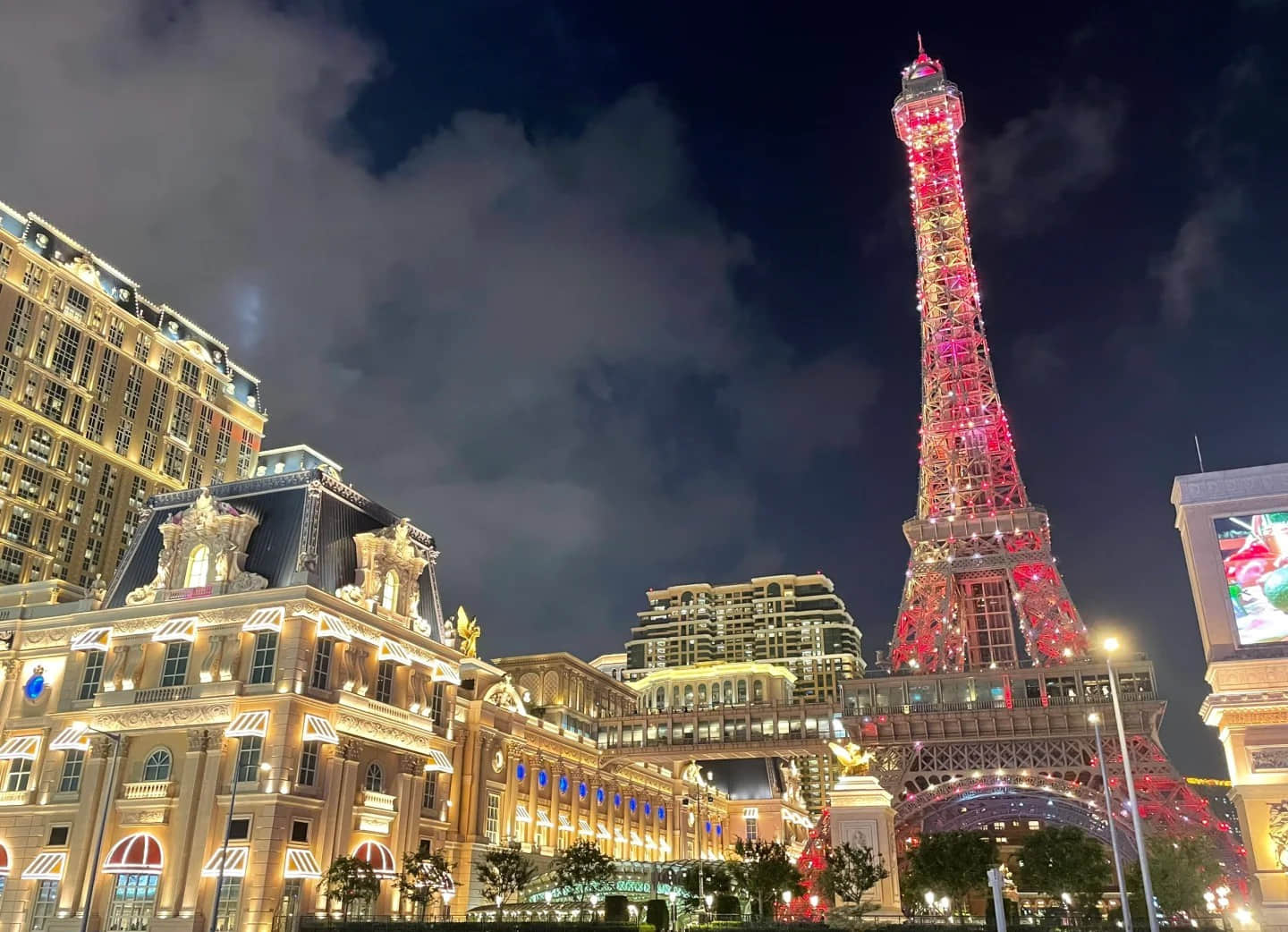 Night view of the Eiffel Tower at The Parisian Macao