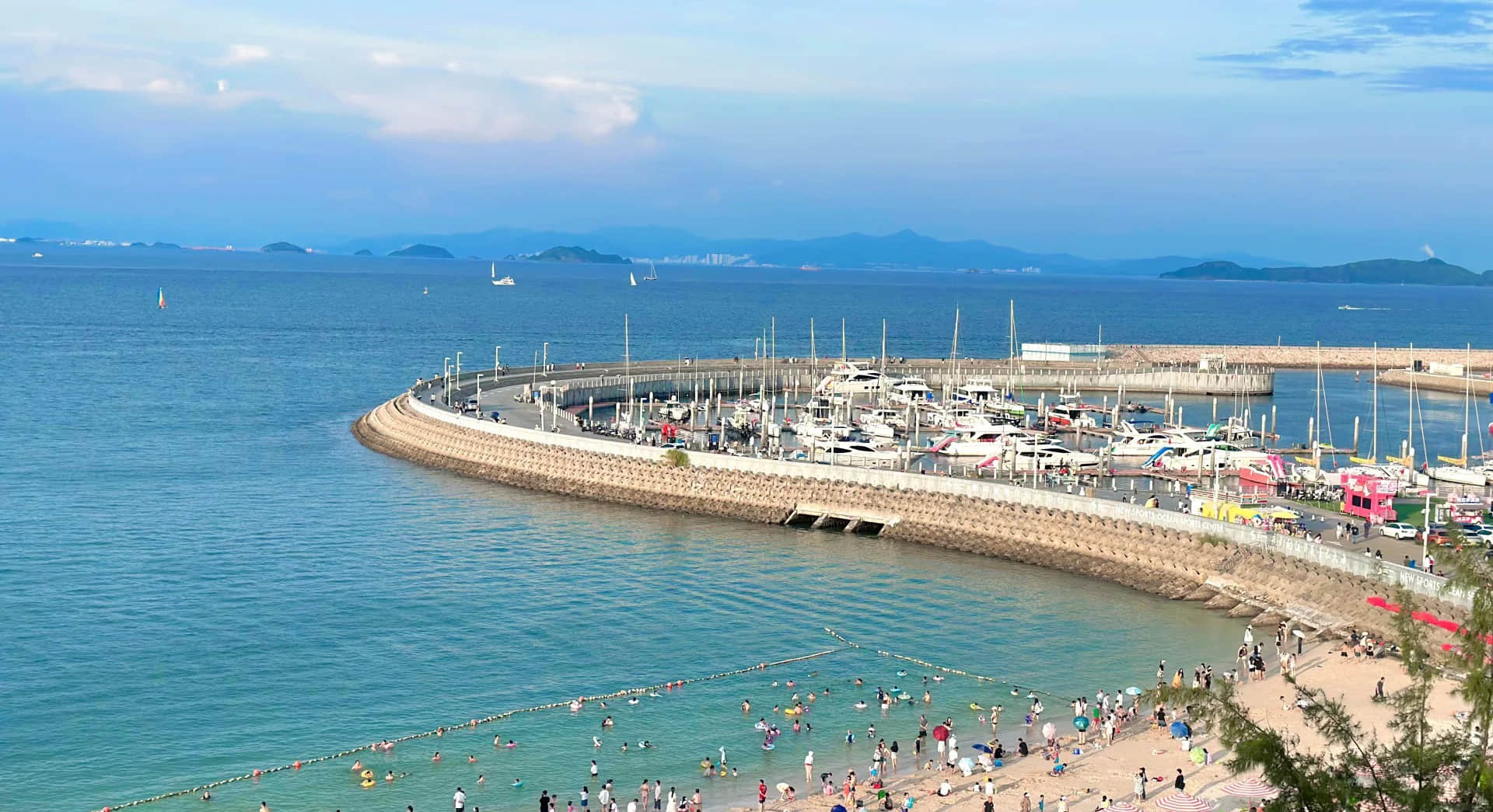 Jiaochang Wei Beach