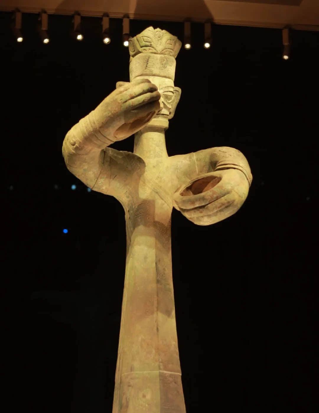 The iconic Bronze Standing Figure at Sanxingdui Museum