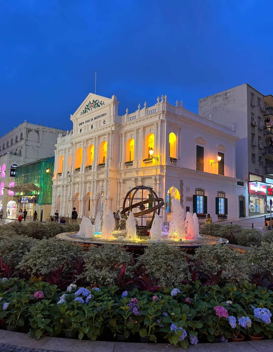 Senado Square