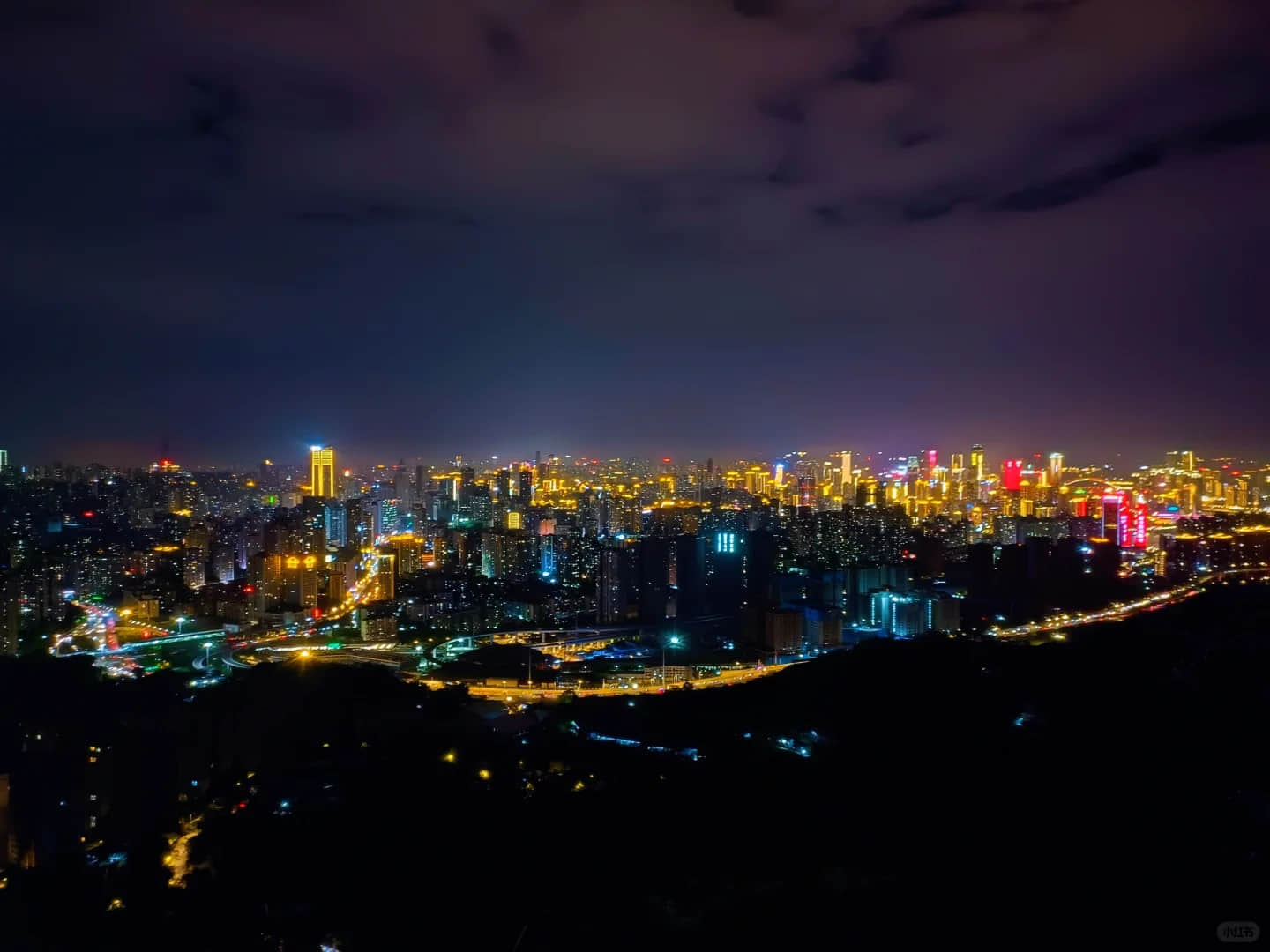 Night view of Chongqing from Yihua Night View Park